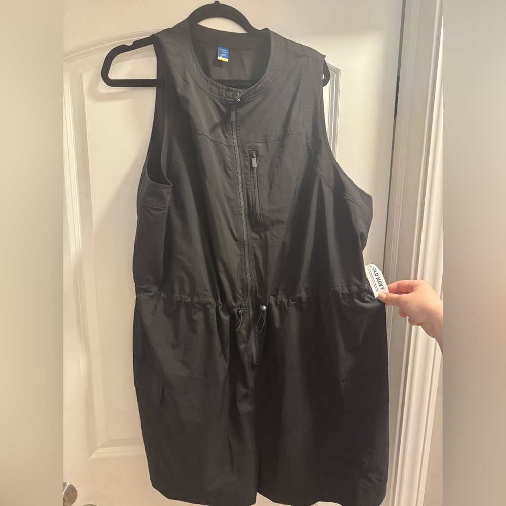 Old navy romper xxl NWT
